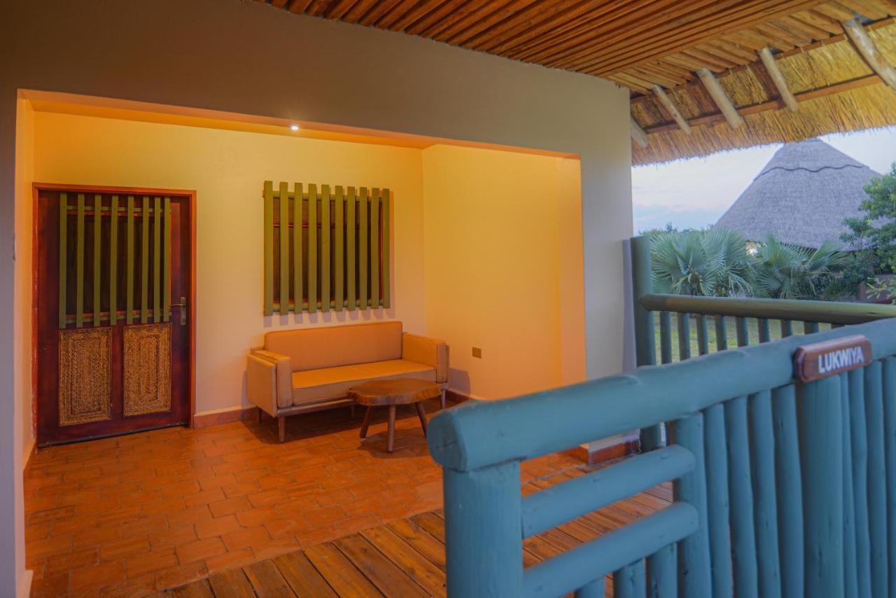 Tilenga Safari Lodge Arua ภายนอก รูปภาพ