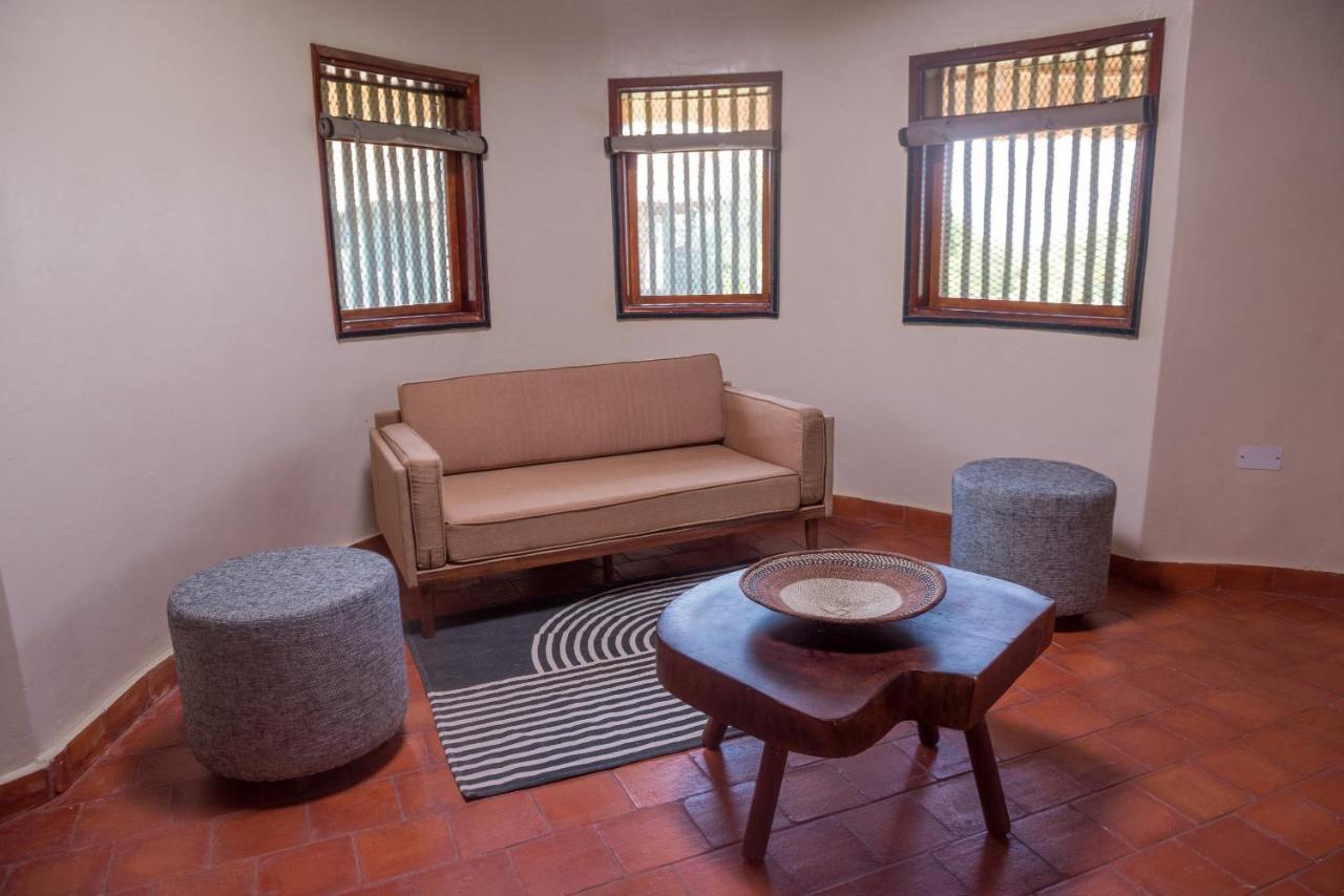 Tilenga Safari Lodge Arua ภายนอก รูปภาพ